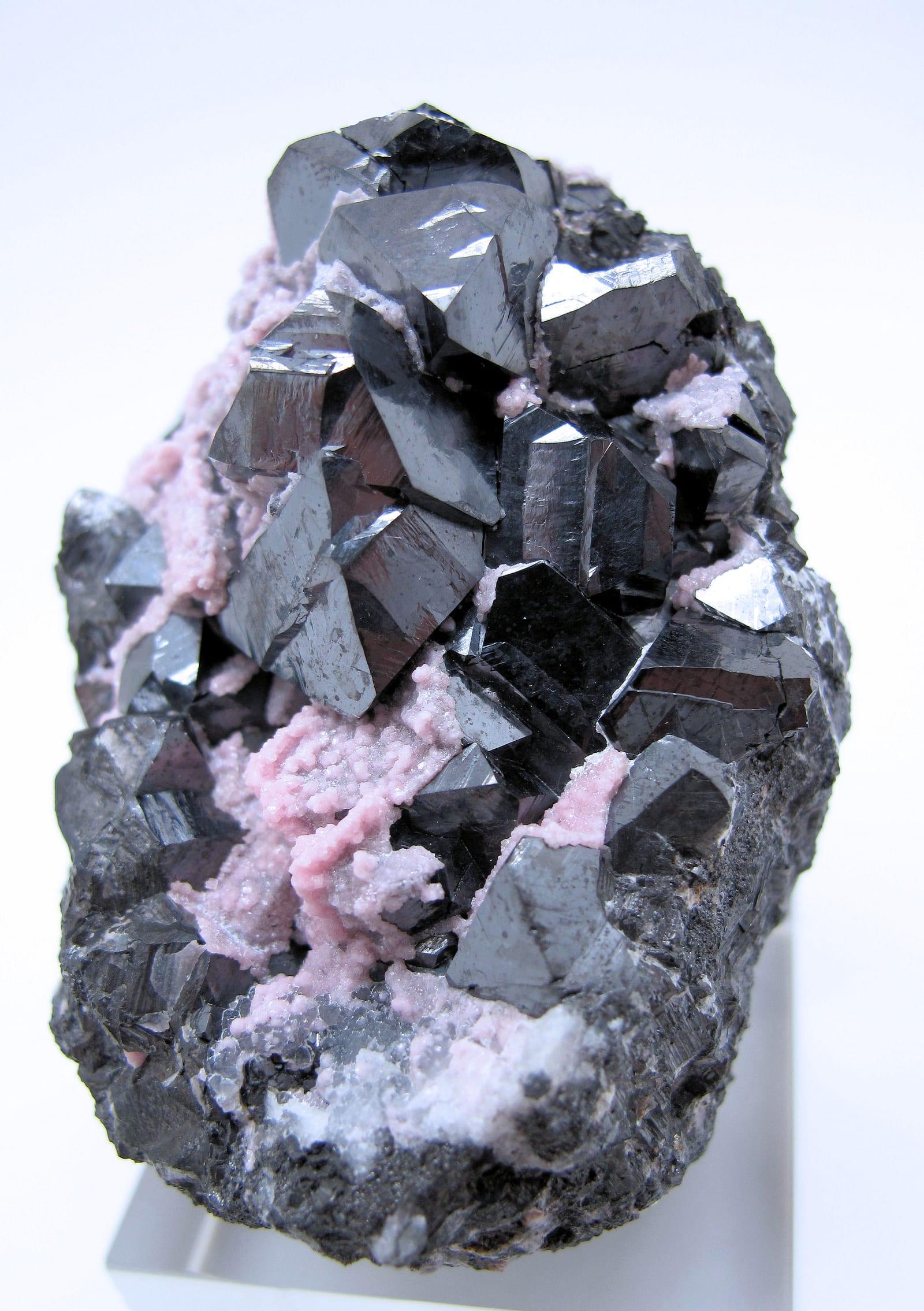 Alabandite mineral