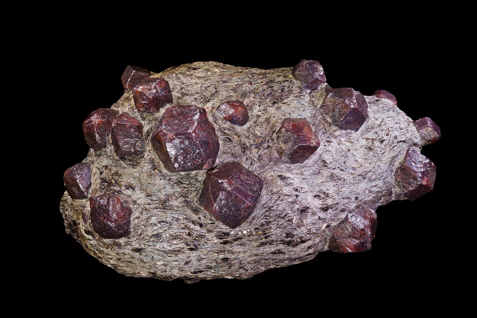 Almandine mineral