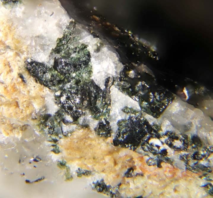 Armstrongite mineral