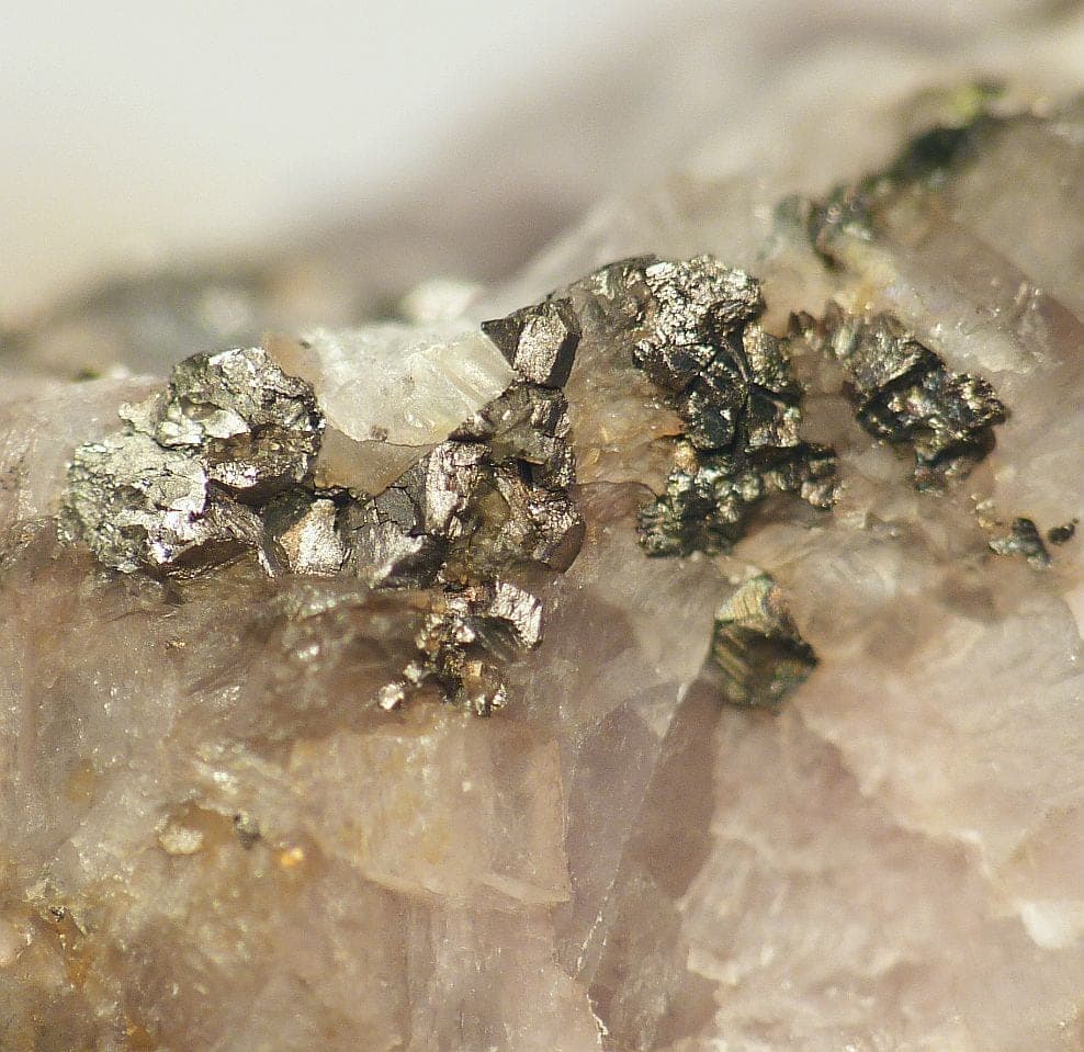 Cattierite mineral