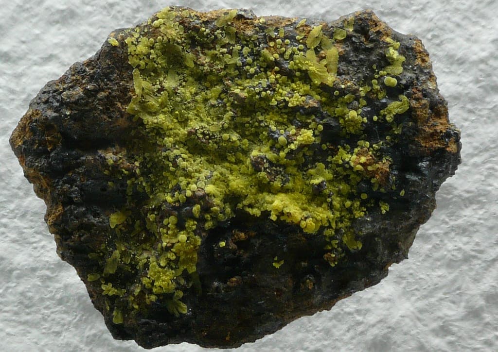 Čejkaite mineral — Cejkaite