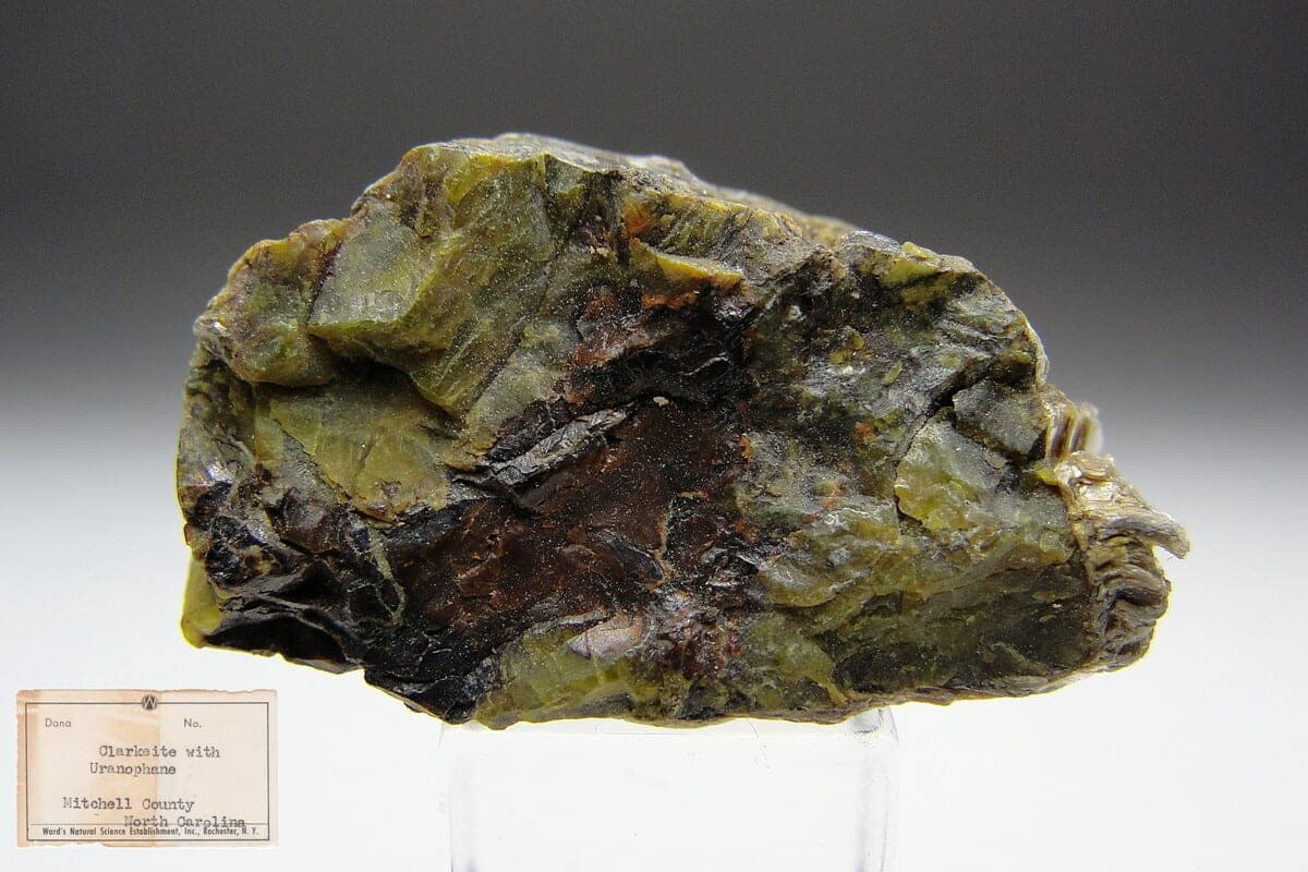 Clarkeite mineral