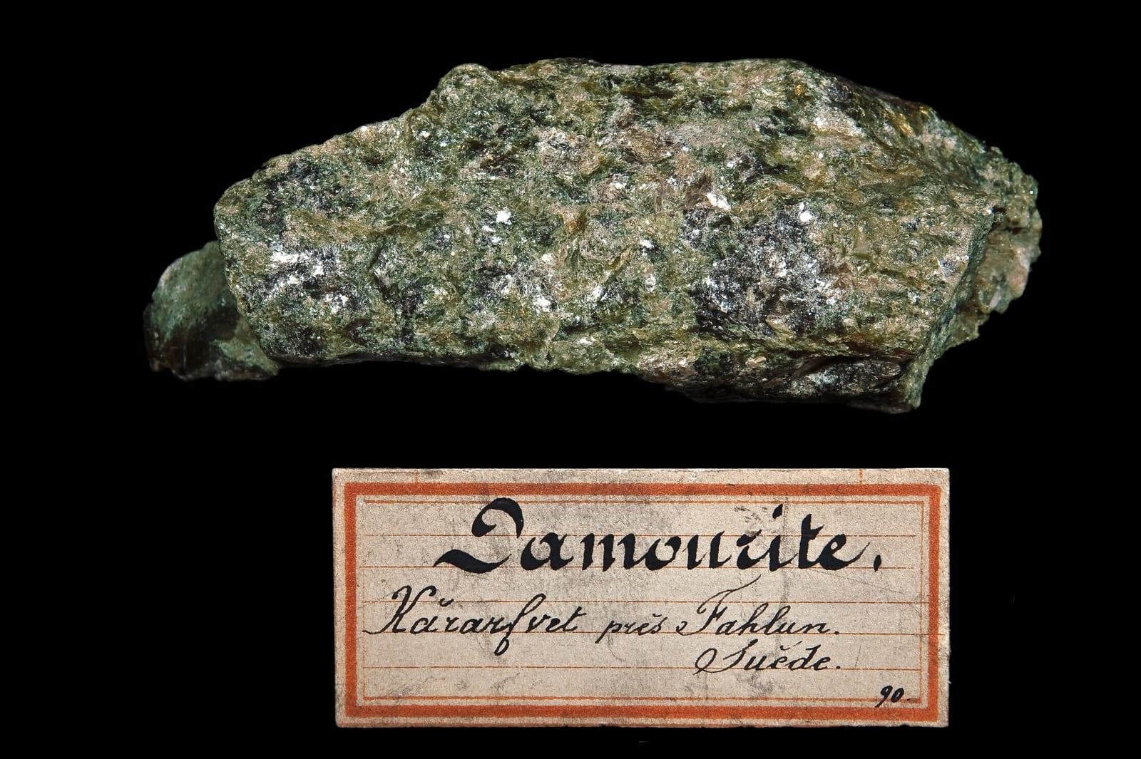 Damourite mineral
