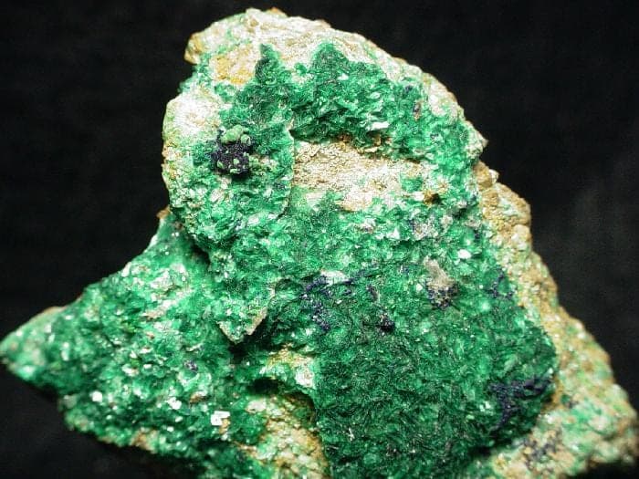 Devilline mineral