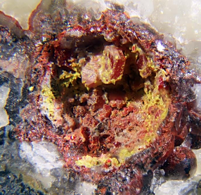 Edoylerite mineral