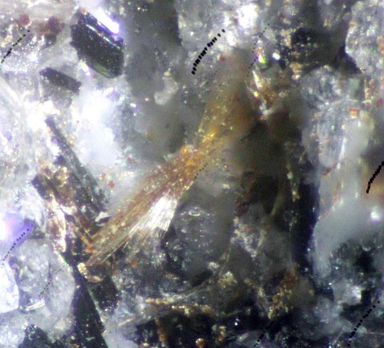 Escheite mineral