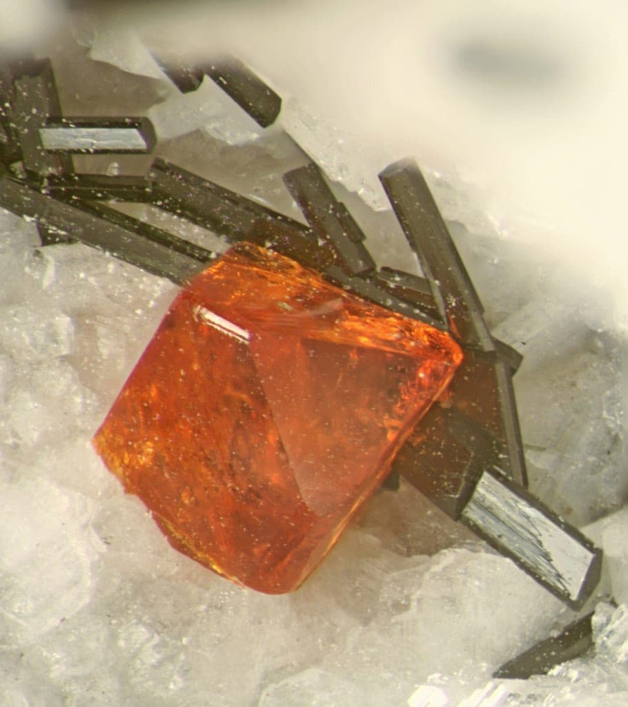 Ferrokentbrooksite mineral