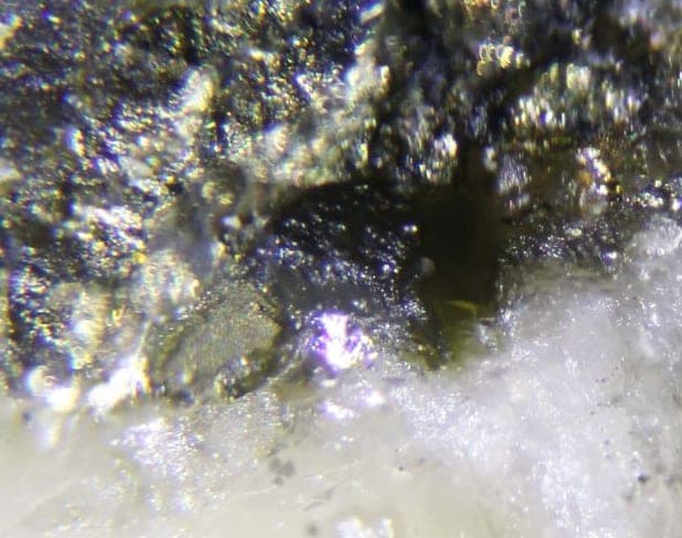 Feruvite mineral