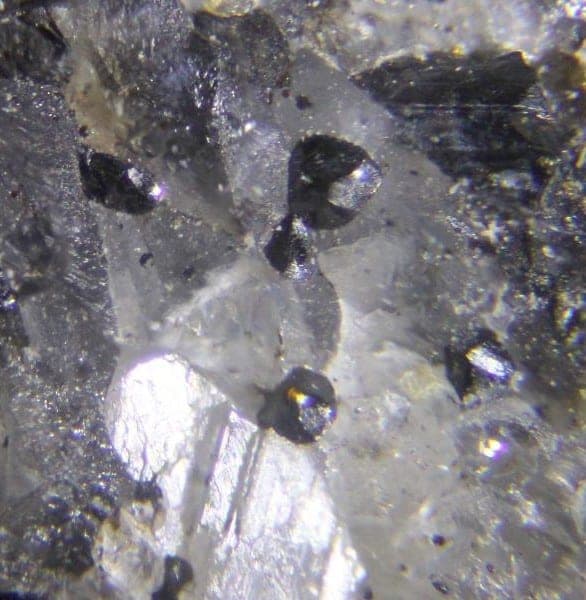 Filipstadite mineral