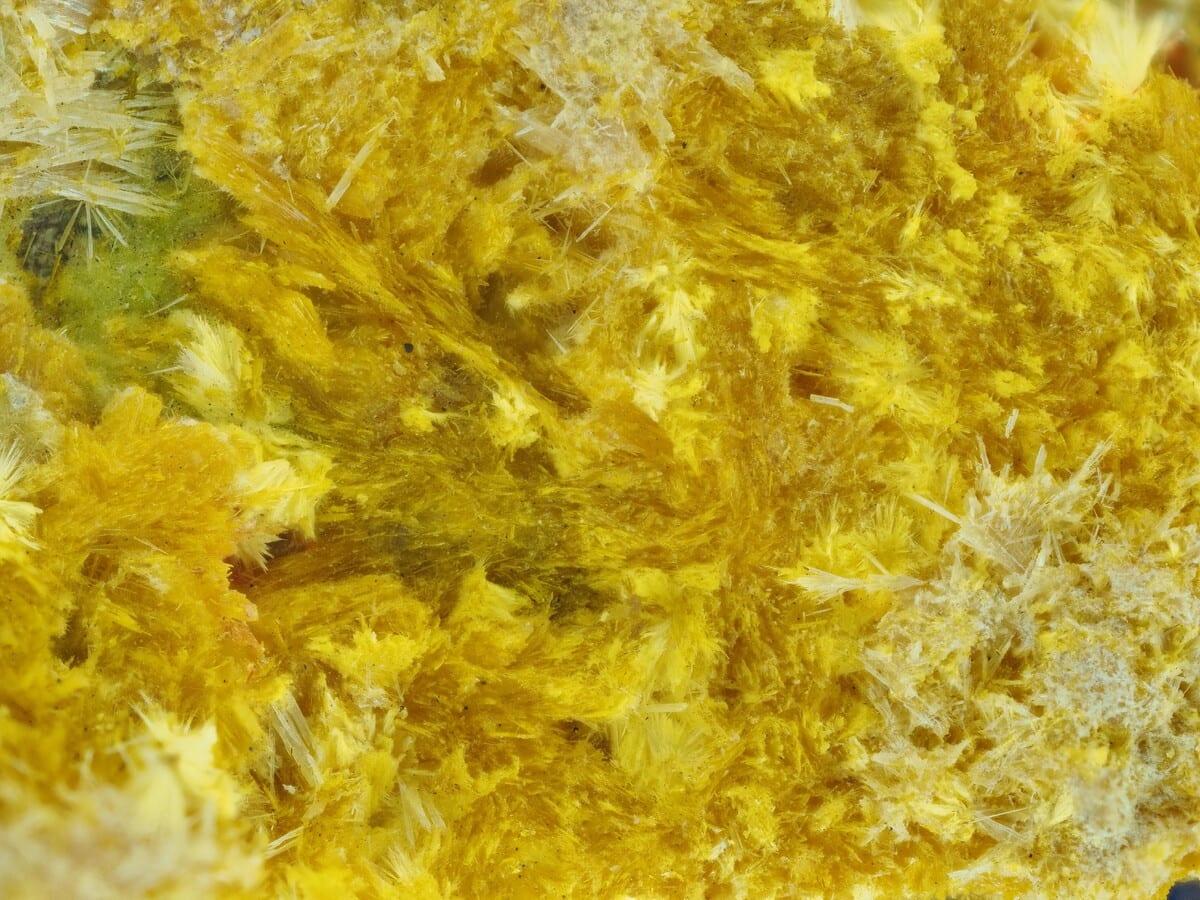 Françoisite-(Nd) mineral — Mineralatlas Lexikon   Françoisite (Nd)