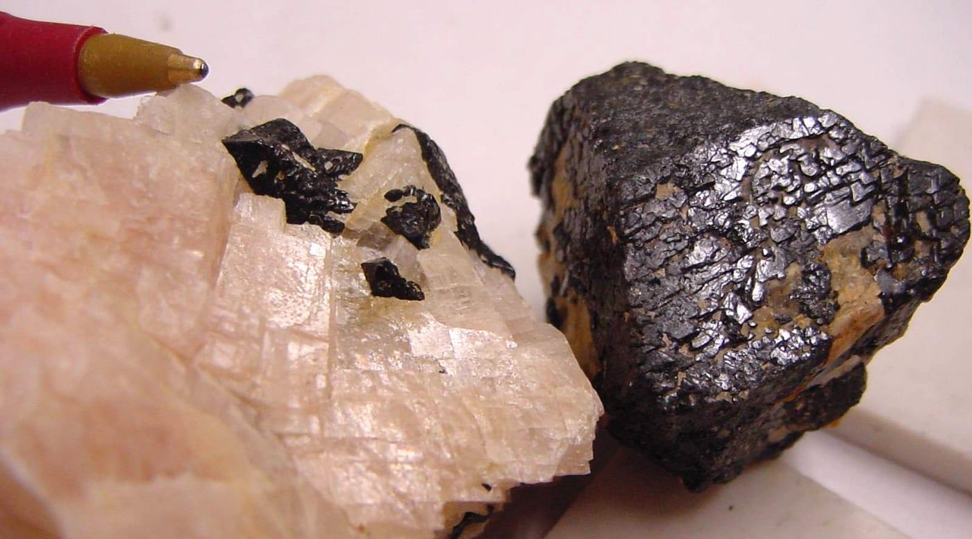 Gahnite mineral