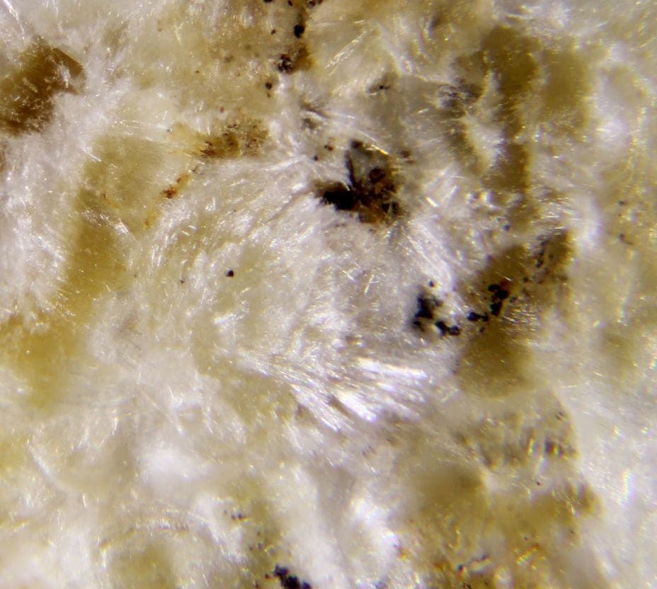 Glucine mineral