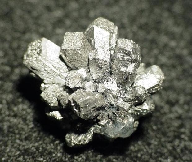Gratonite mineral