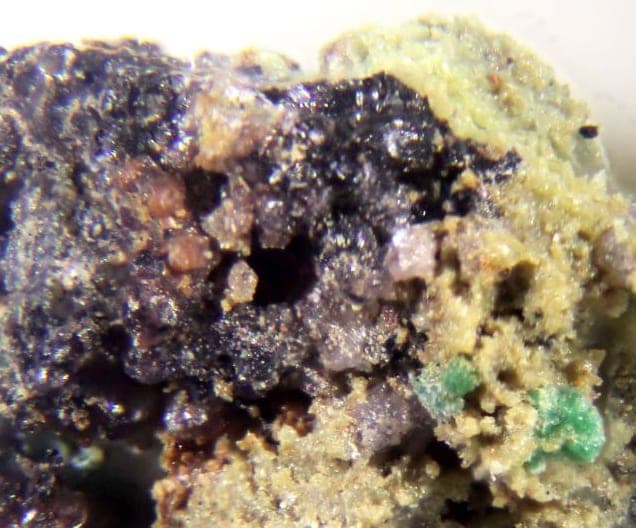 Gysinite-(Nd) mineral — Gysinite (Nd)
