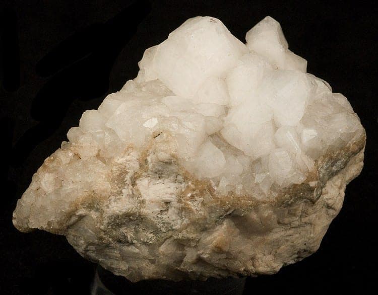 Harmotome mineral