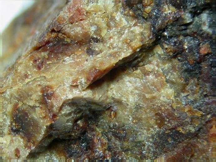 Hellandite-(Y) mineral — Hellandite (Y) 87049