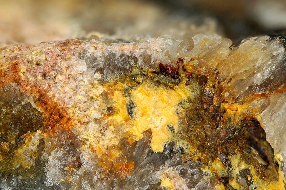 Hügelite mineral — Mineralatlas Lexikon   Hügelit (english Version)