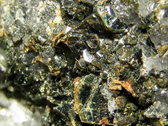 Iowaite mineral