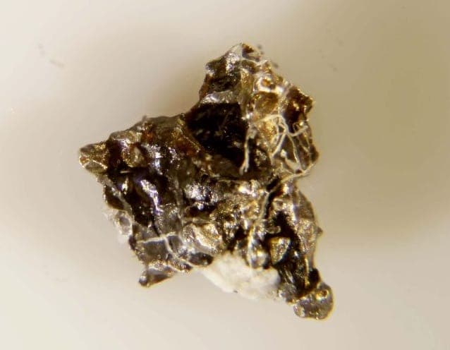 Iridarsenite mineral