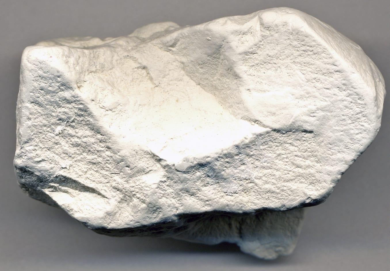 Kaolinite mineral