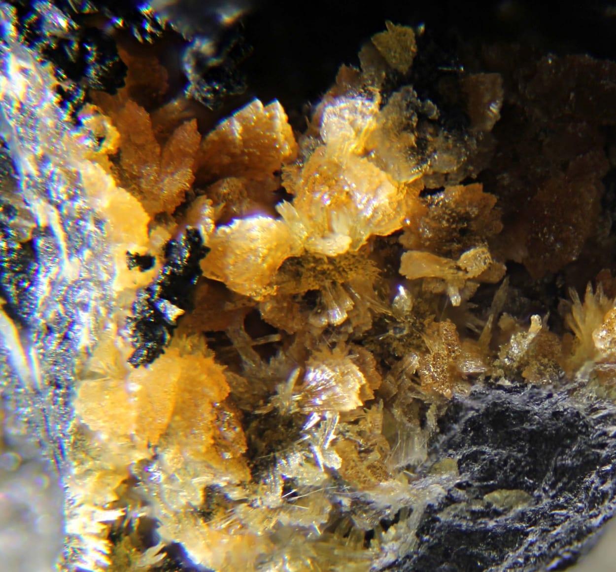 Kummerite gemstone