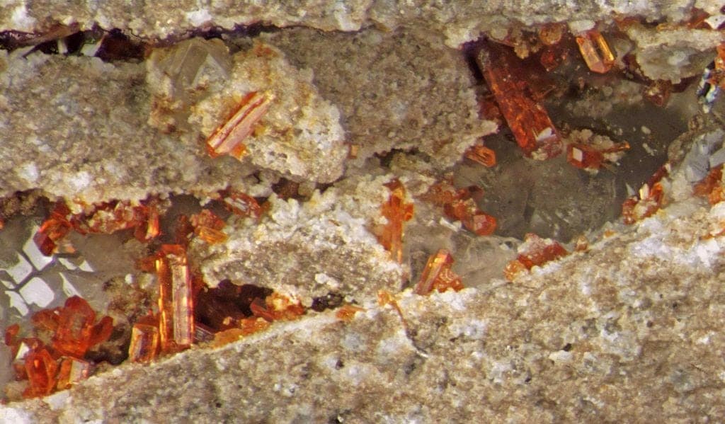 Labuntsovite-Fe mineral — Labuntsovite Fe 448961