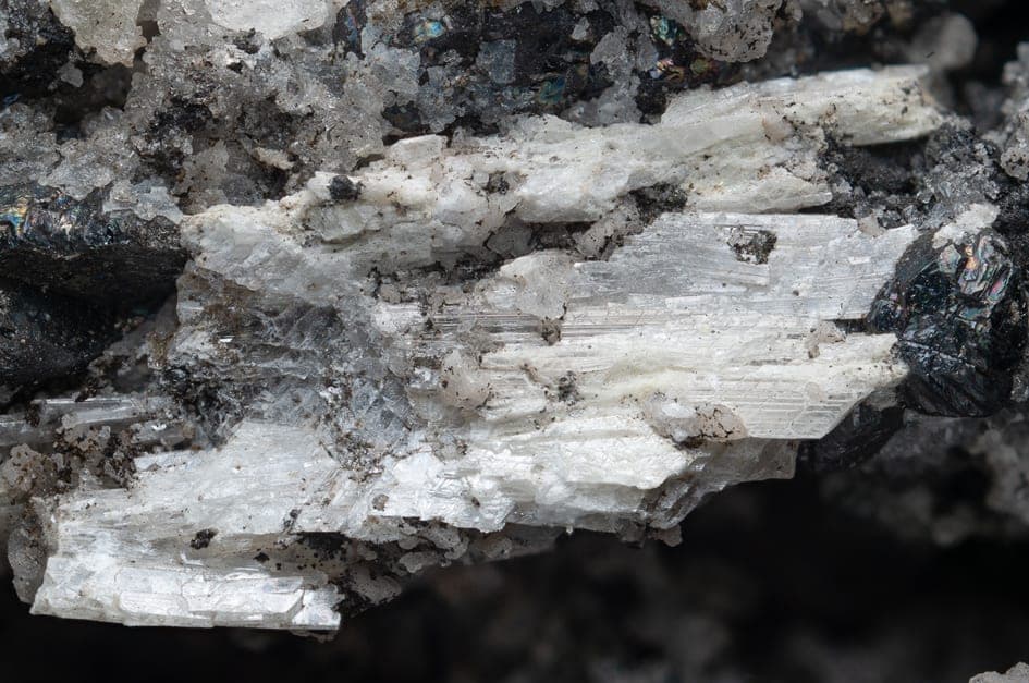 Langhofite mineral