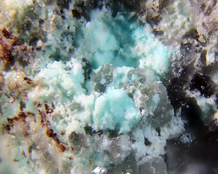 Luddenite mineral