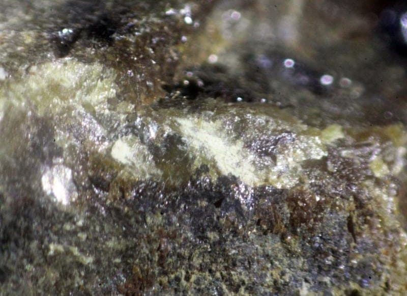 Lun'okite mineral
