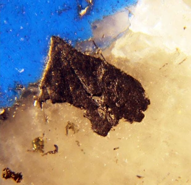 Makovickyite mineral