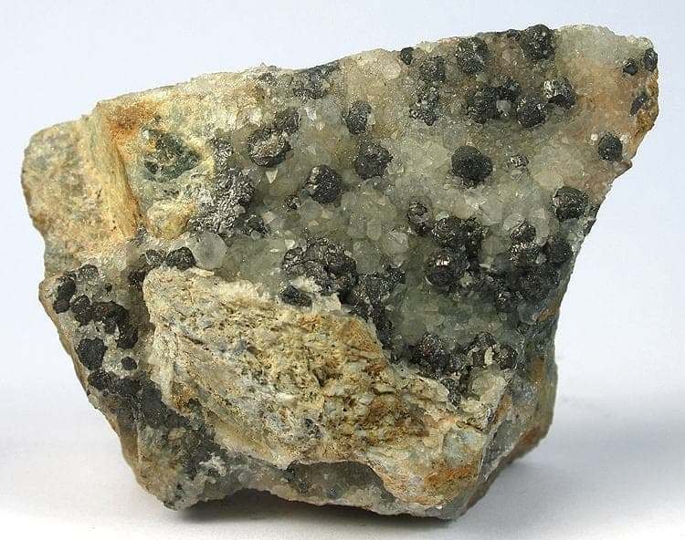 Metacinnabar mineral