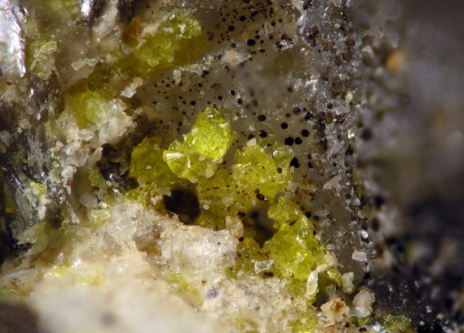 Moreauite mineral