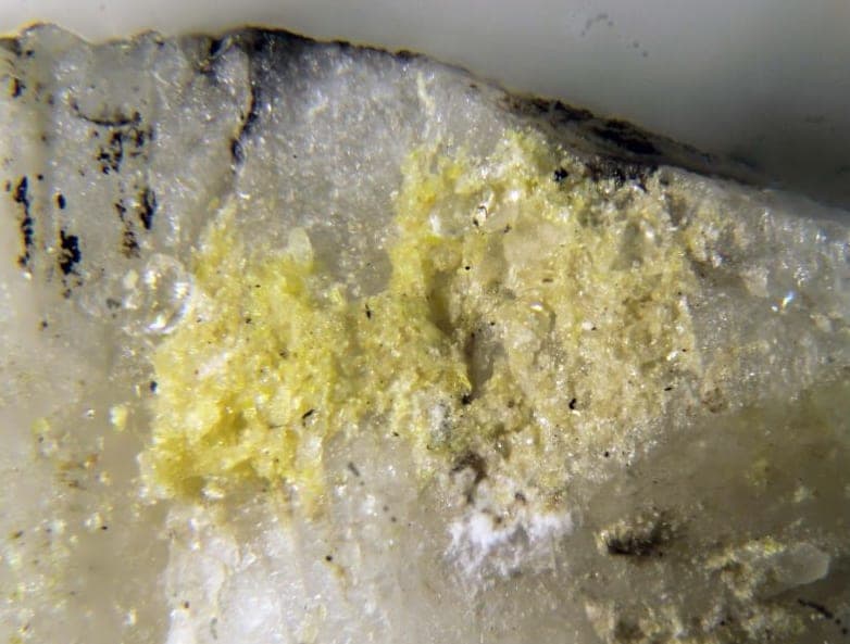 Moydite-(Y) mineral — Moydite (Y)