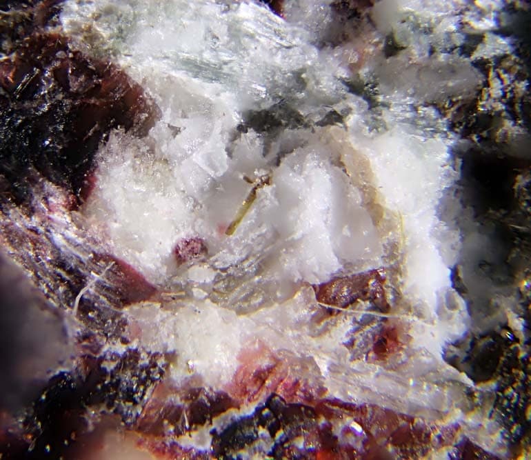 Natrophosphate mineral