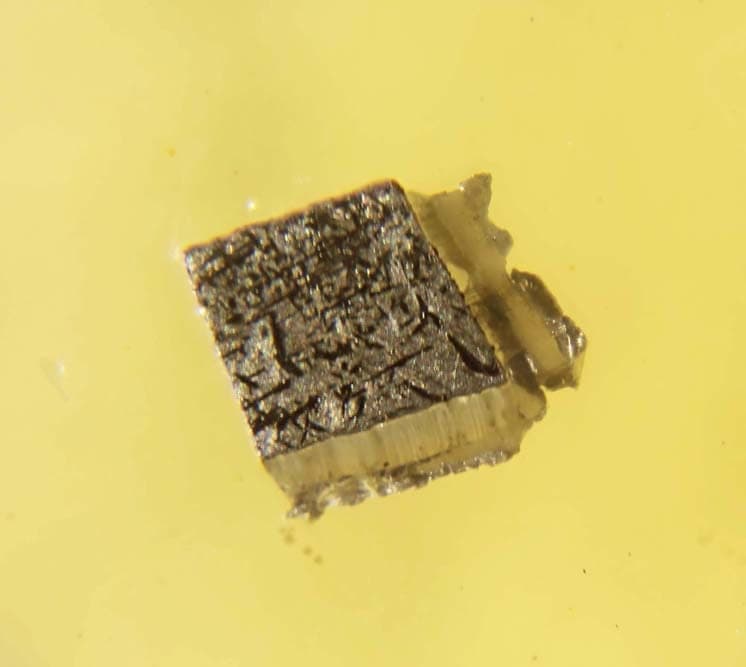 Nickelphosphide mineral