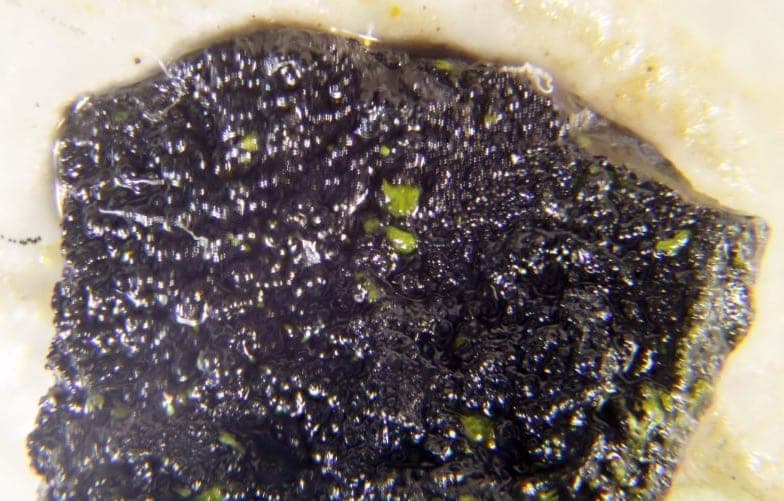 Paraschoepite mineral