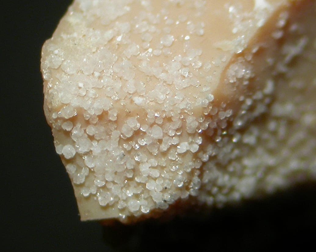 Parwanite mineral
