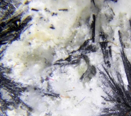 Sakhaite mineral