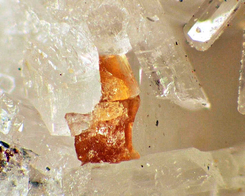Semenovite-(Ce) mineral — Semenovite (Ce)