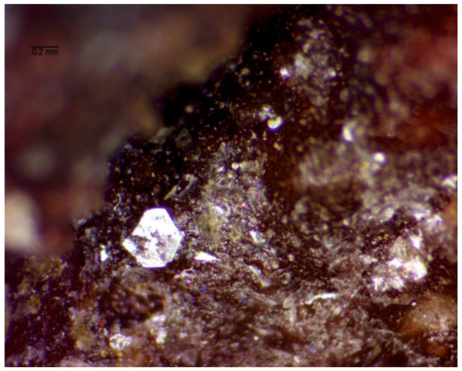 Steklite mineral
