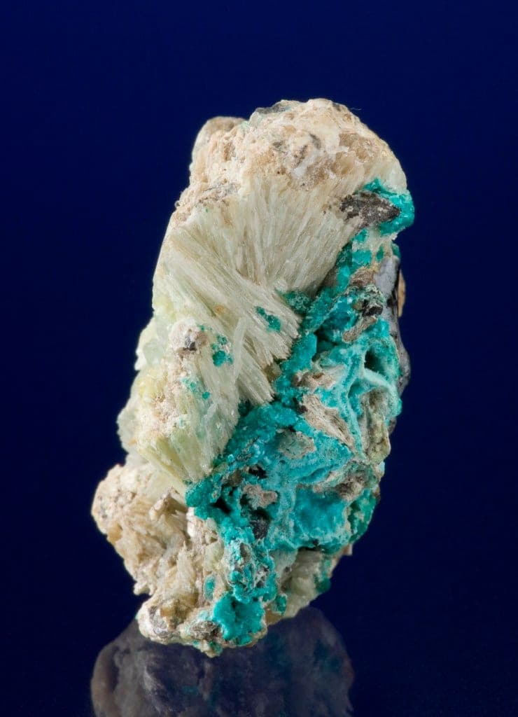 Susannite mineral