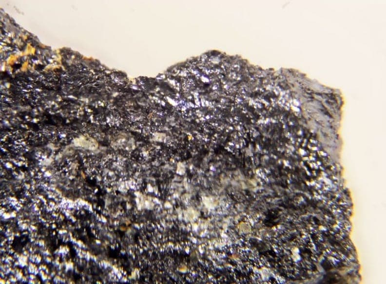 Tapiolite-(Mn) mineral — Tapiolite (Mn)