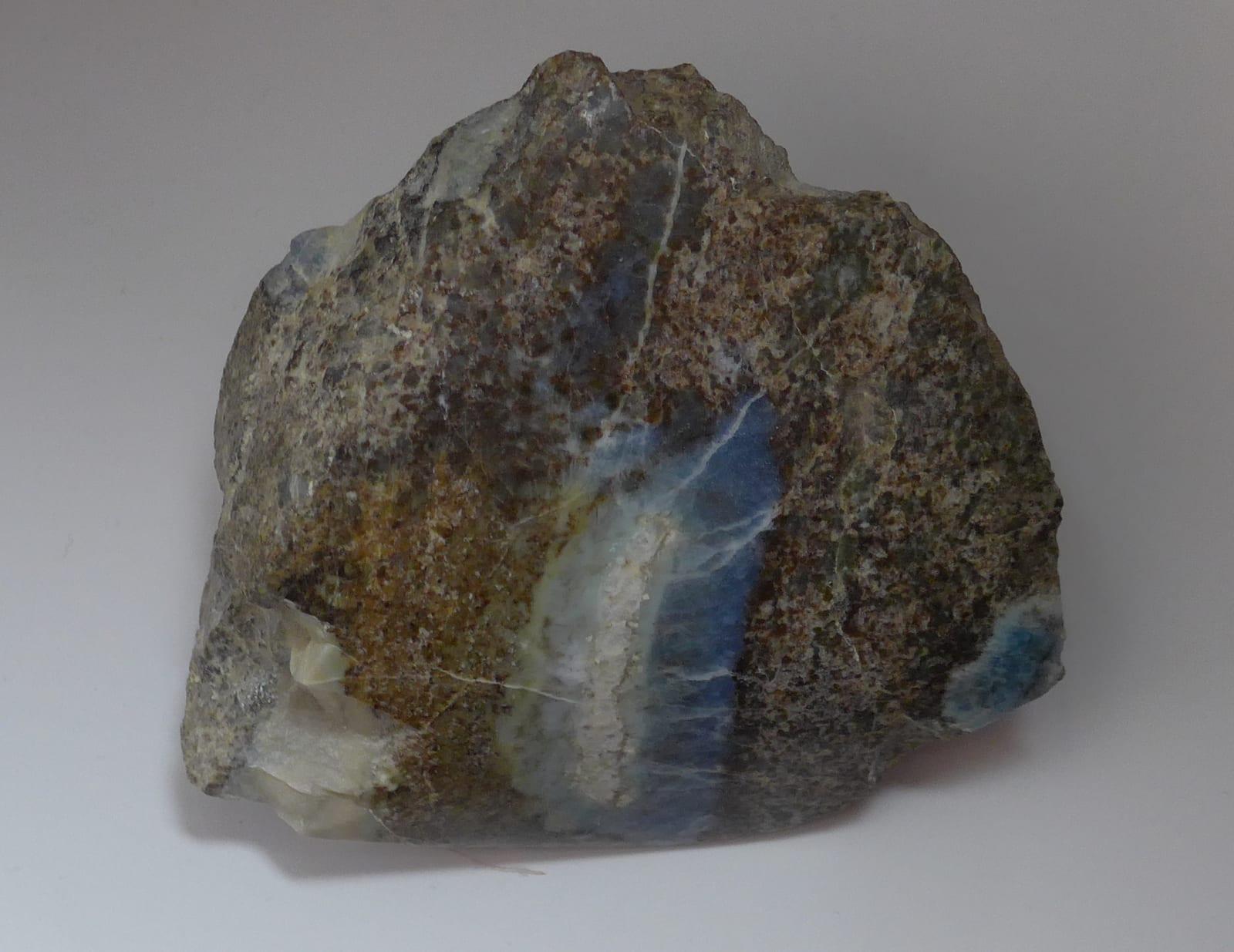 Ternesite mineral — Ternesit Ettringer Bellerberg