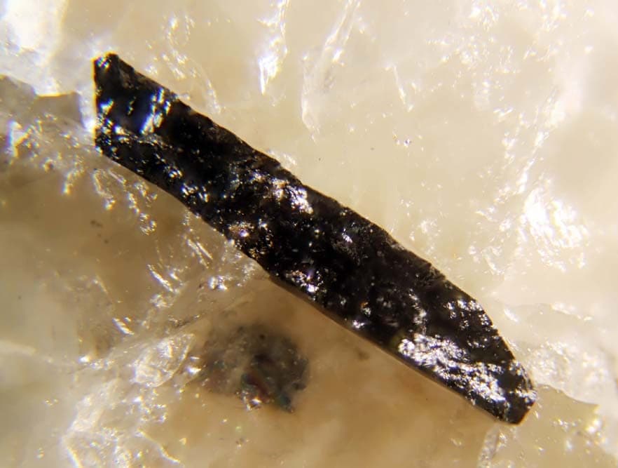 Titanowodginite mineral