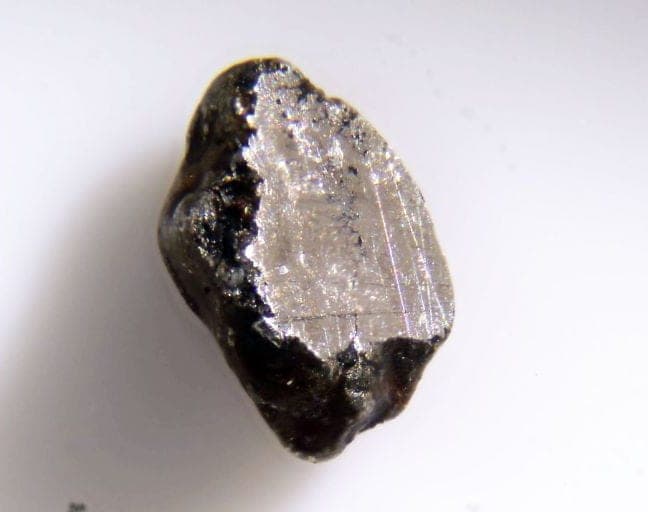 Tolovkite mineral