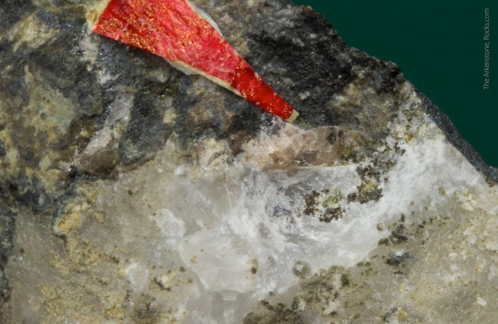 Trimerite mineral