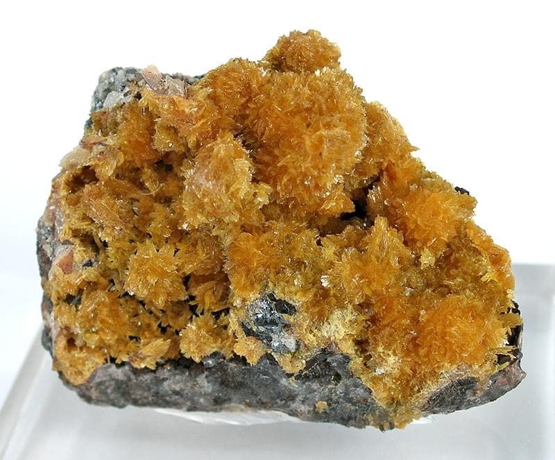 Tsumcorite mineral