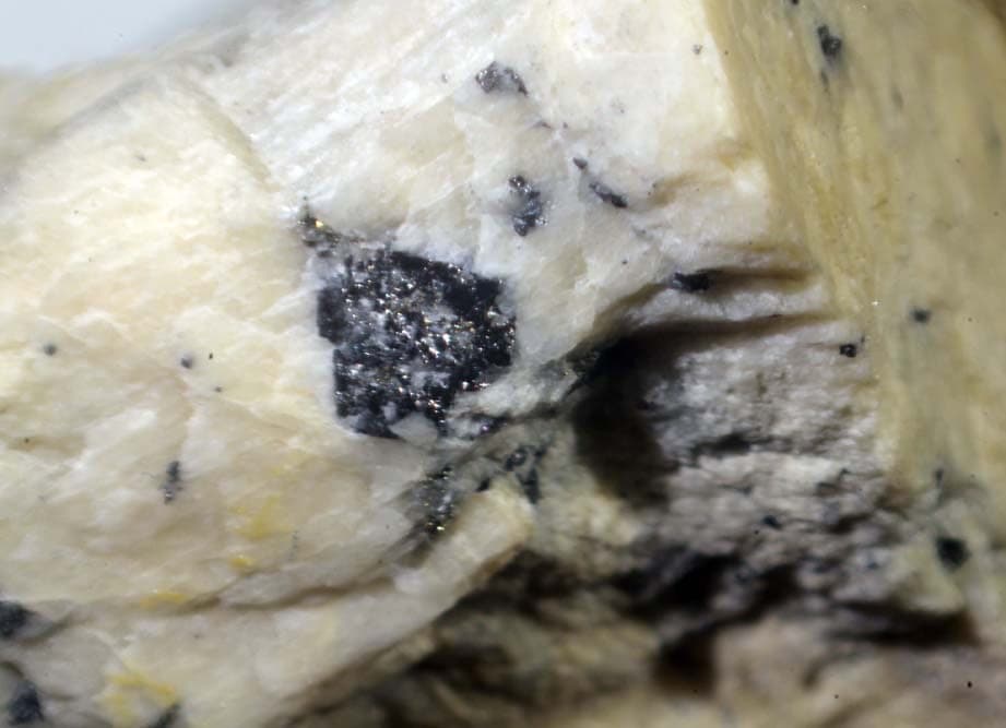 Versiliaite mineral