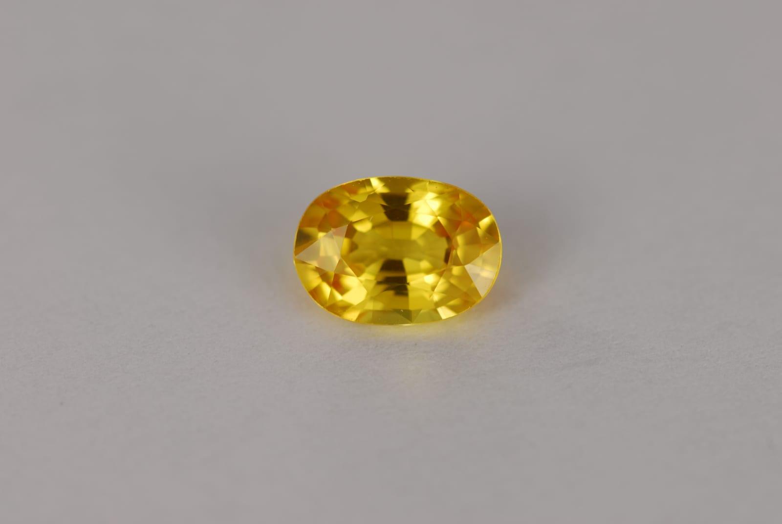 Yellow Sapphire gemstone