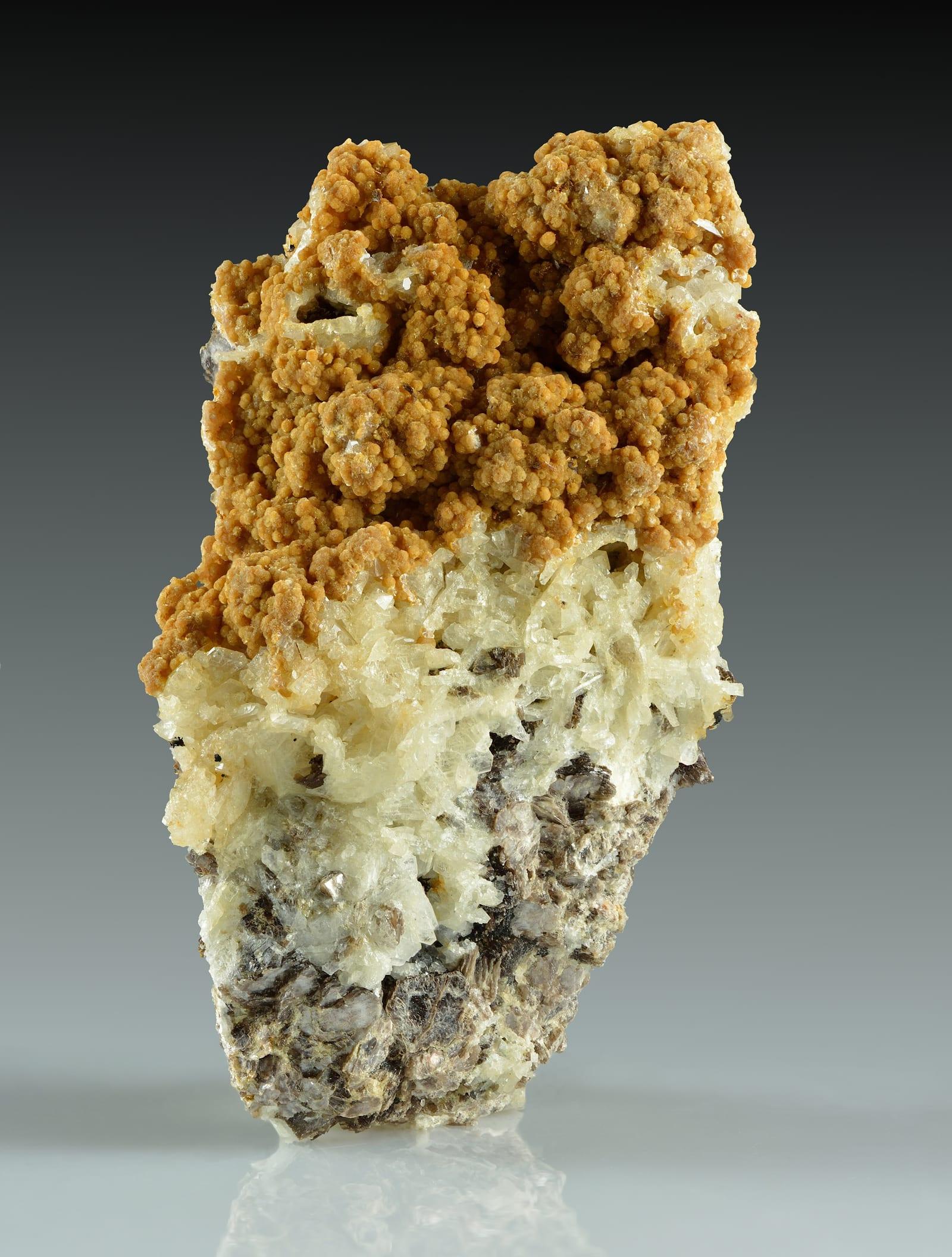 Zanazziite mineral